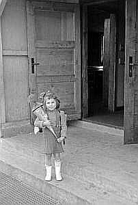 1950_einschulung schulbaracke_n_01